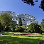 Mladenka Apartment