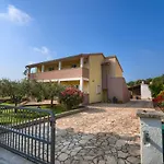 Apartment Mladenka