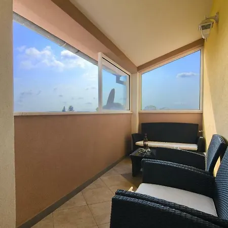 Mladenka Apartamento