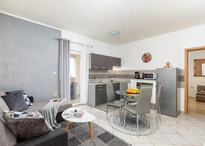 Mladenka Apartman Pula