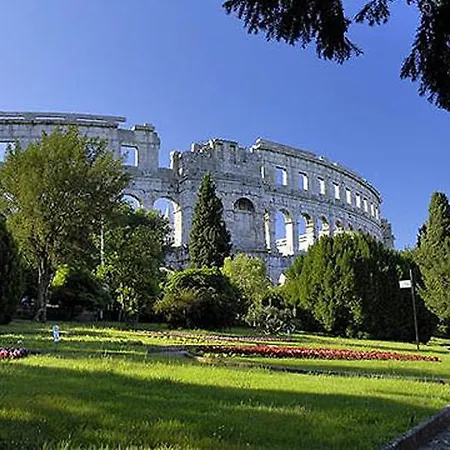 And Mladenka Appartement