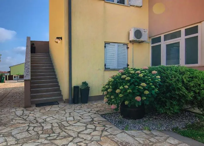 Apartamento Mladenka