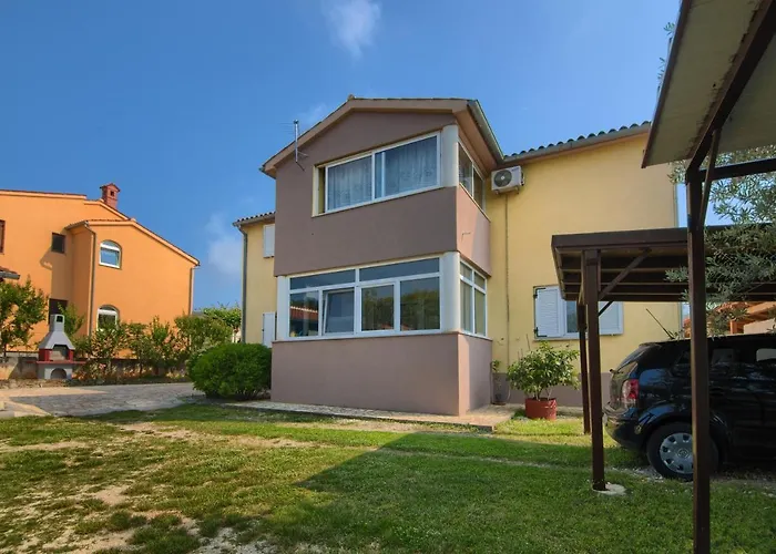 Mladenka Apartamento Pula